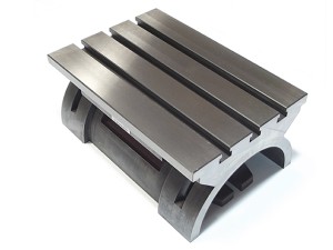Tilting T-slot table 254 x 381 mm | slot 16 mm - DARMET SUZ 254/381